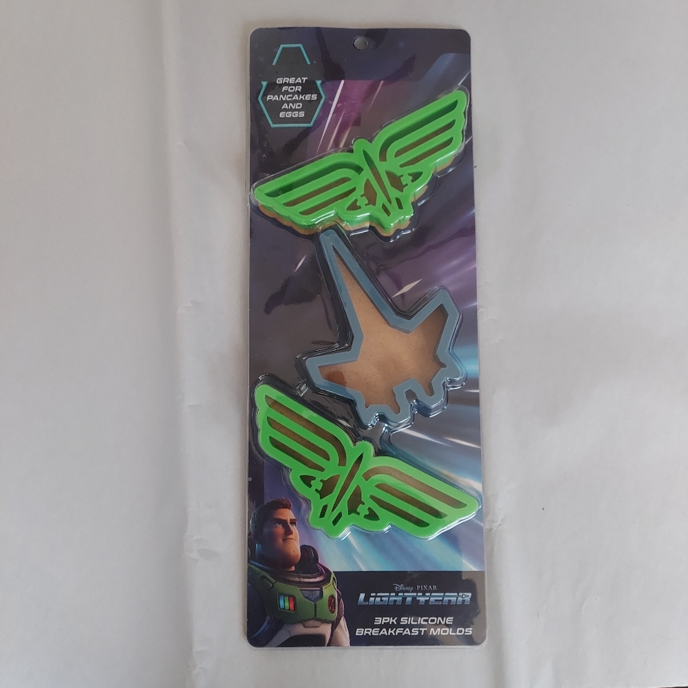 Disney PIXAR LIGHTYEAR 3 Pack Silicone Breakfast Molds Pancakes & Eggs  NWT